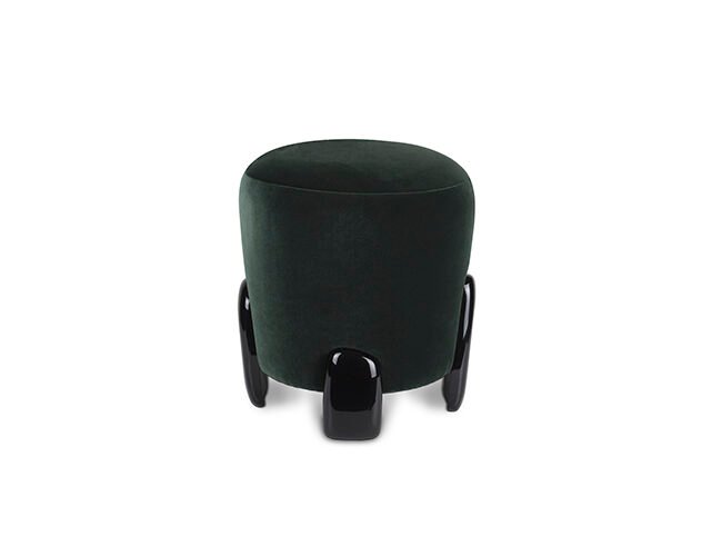 The Allure of a Black Accent Chair