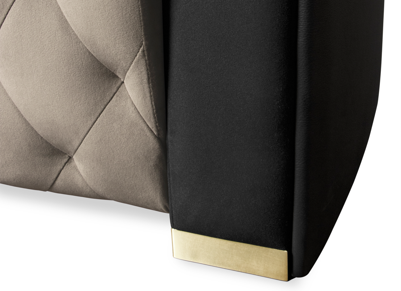 Navis Sofa