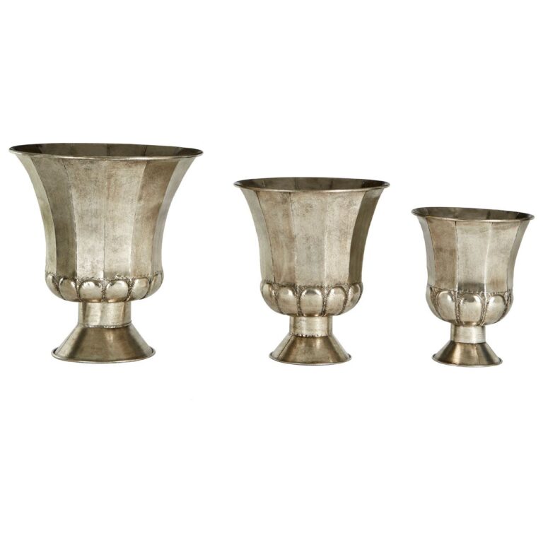 Ieza Oversized Antique Planters - Set Of 3