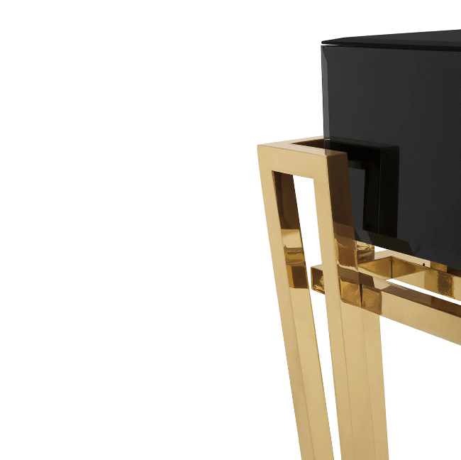 Exploring the Comfort and Romance of Love Chairs