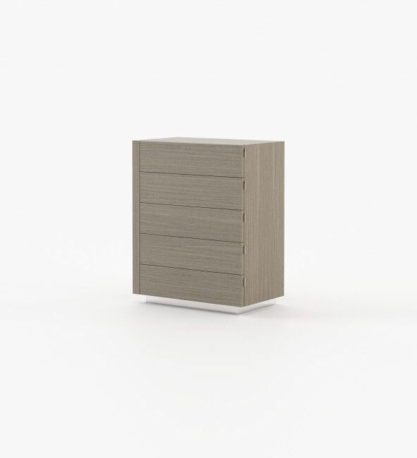 Kira Tallboy