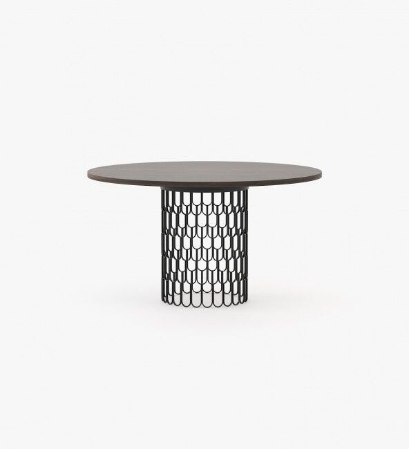 Brenda dining table