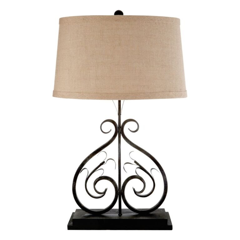 Tiat Table Lamp