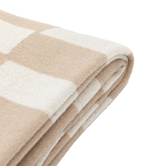 Loh Knitted Throw Loh Knitted Throw