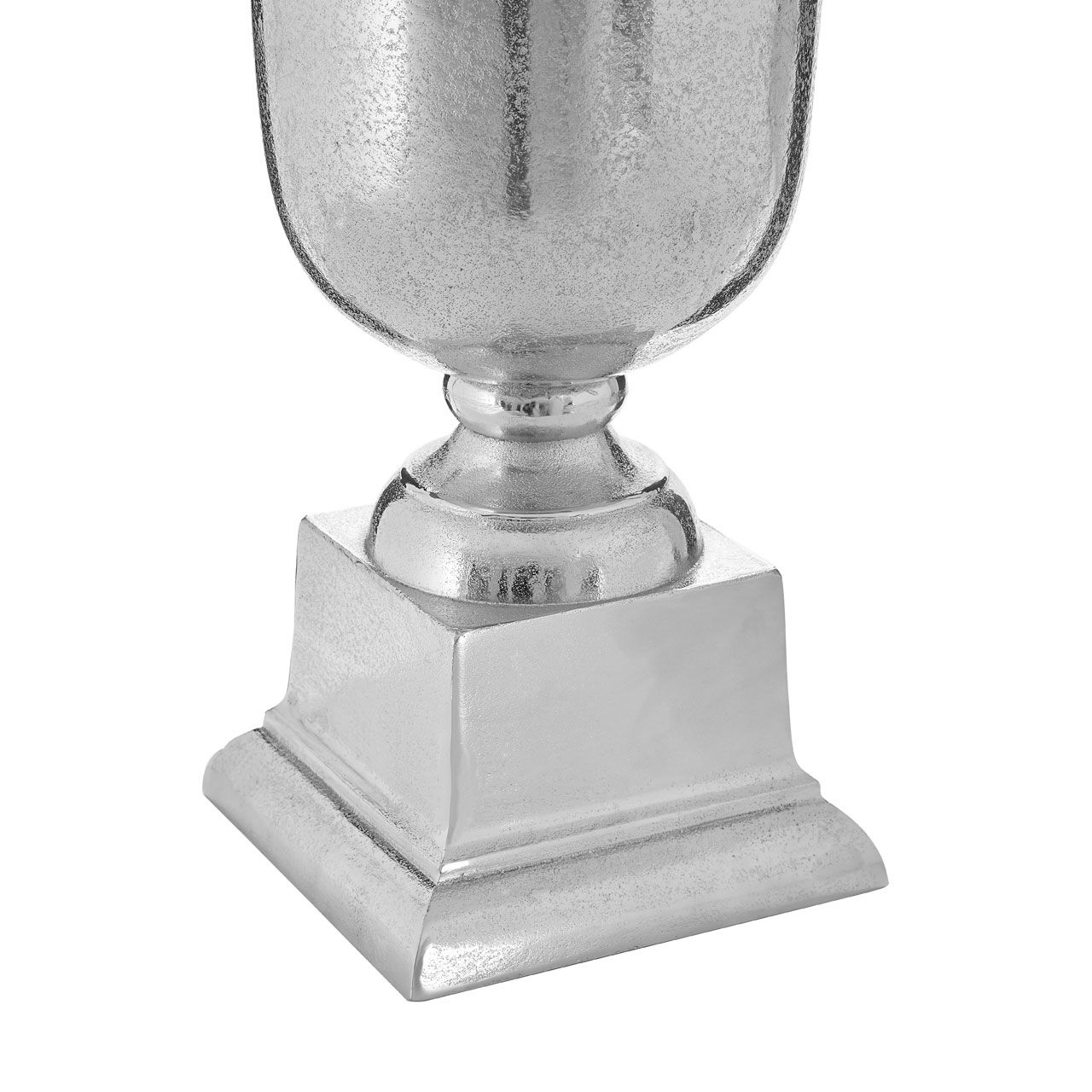 Regents Townhouse Large Trophy Shaped Vase