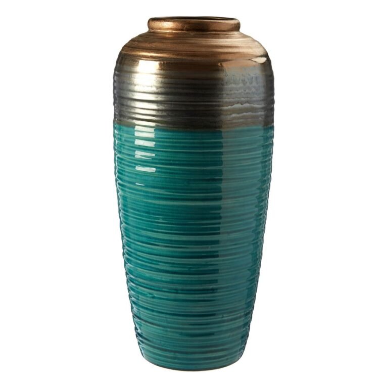 Tapri Large Ribbed Vase