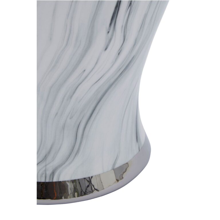 Bold Art in Neutral Spaces: Curating Statement Pieces for a Chic Contrast