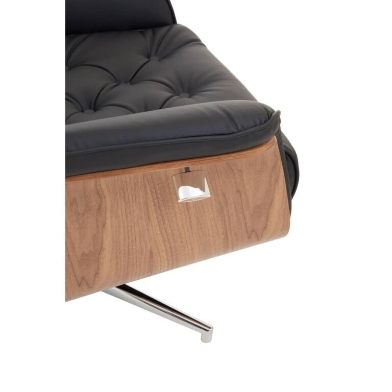 Exploring the Comfort and Romance of Love Chairs