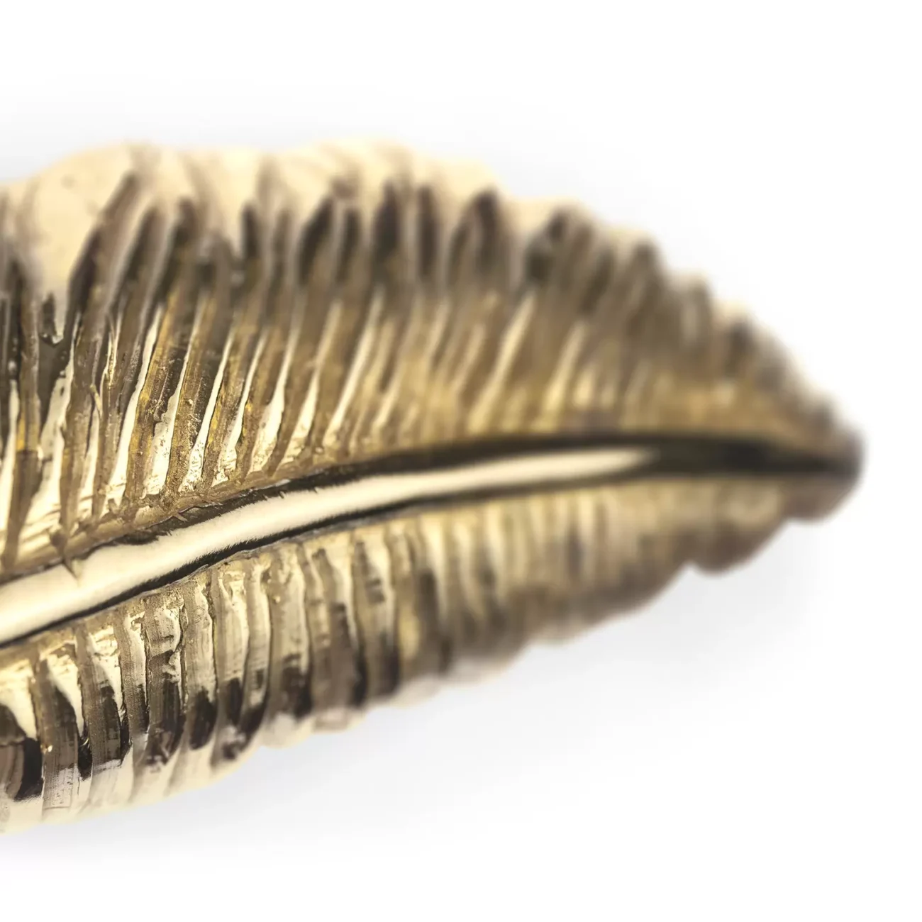 Quill DRAWER HANDLES