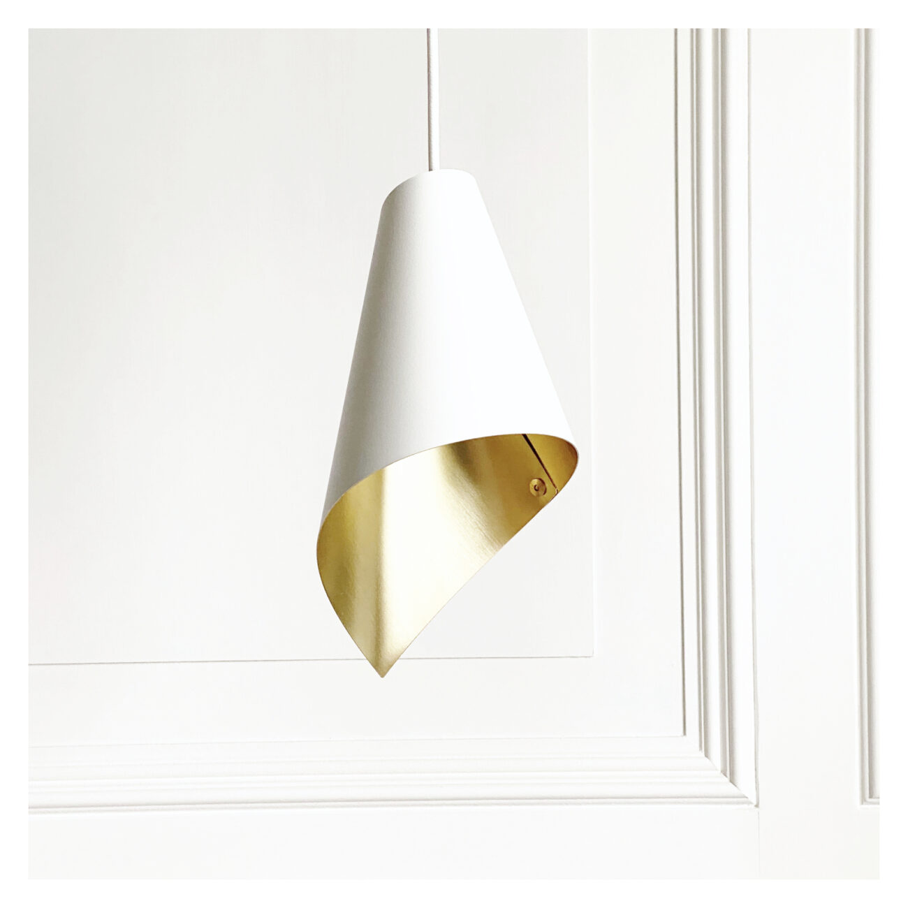 ARC SINGLE PENDANT LIGHT