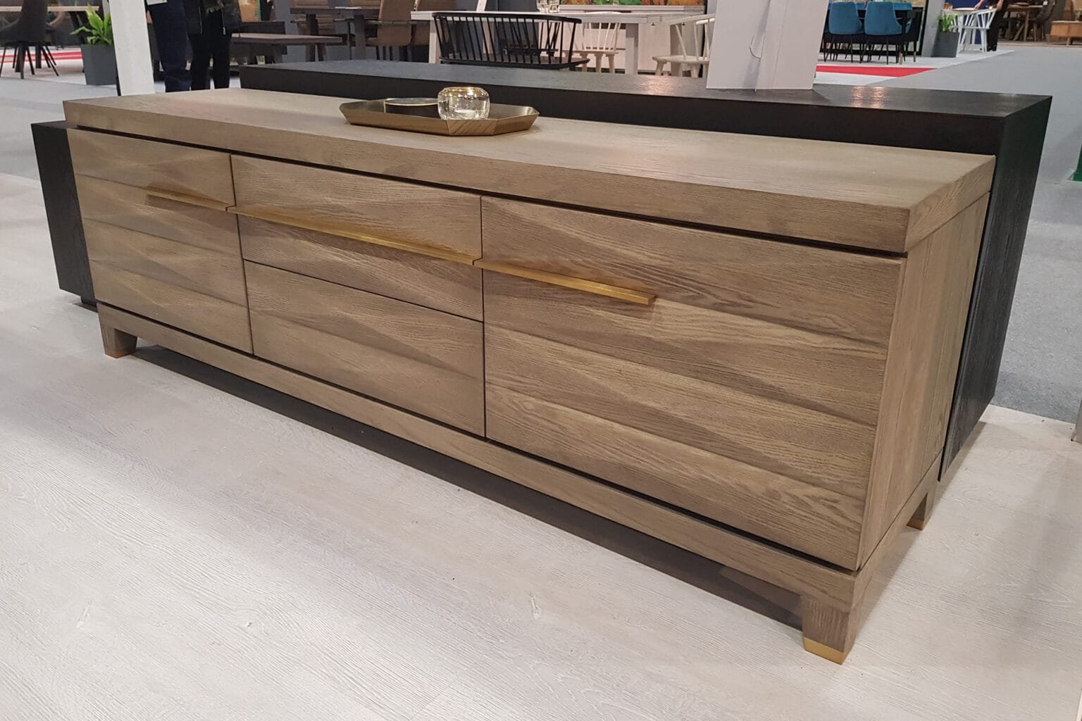 Cassis Media Unit (BDCMU0) Living Room Cassis Media Unit (BDCMU0) Living Room