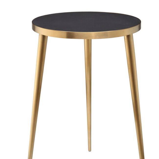Neatham end table 1