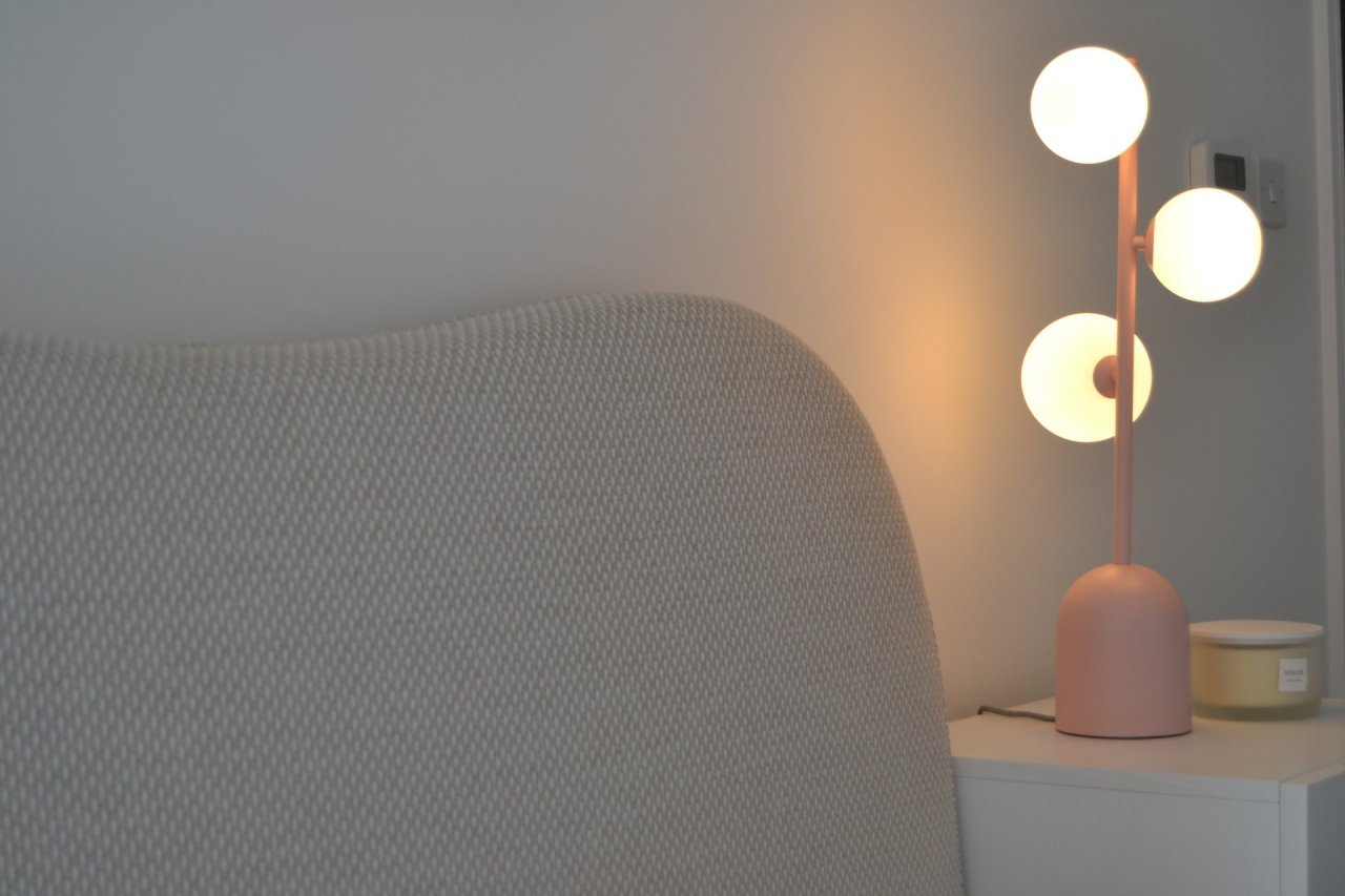 Wave Beds in Natural Weave Wave Beds in Natural Weave